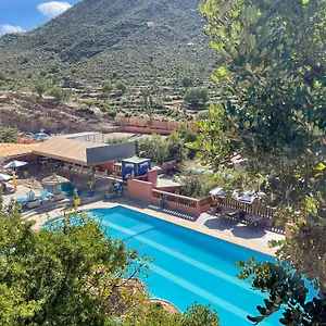 Le Refuge Inn Aksri