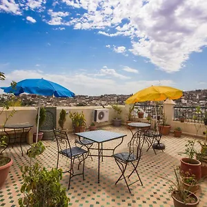 Zina - Elegance In The Heart Of Riad